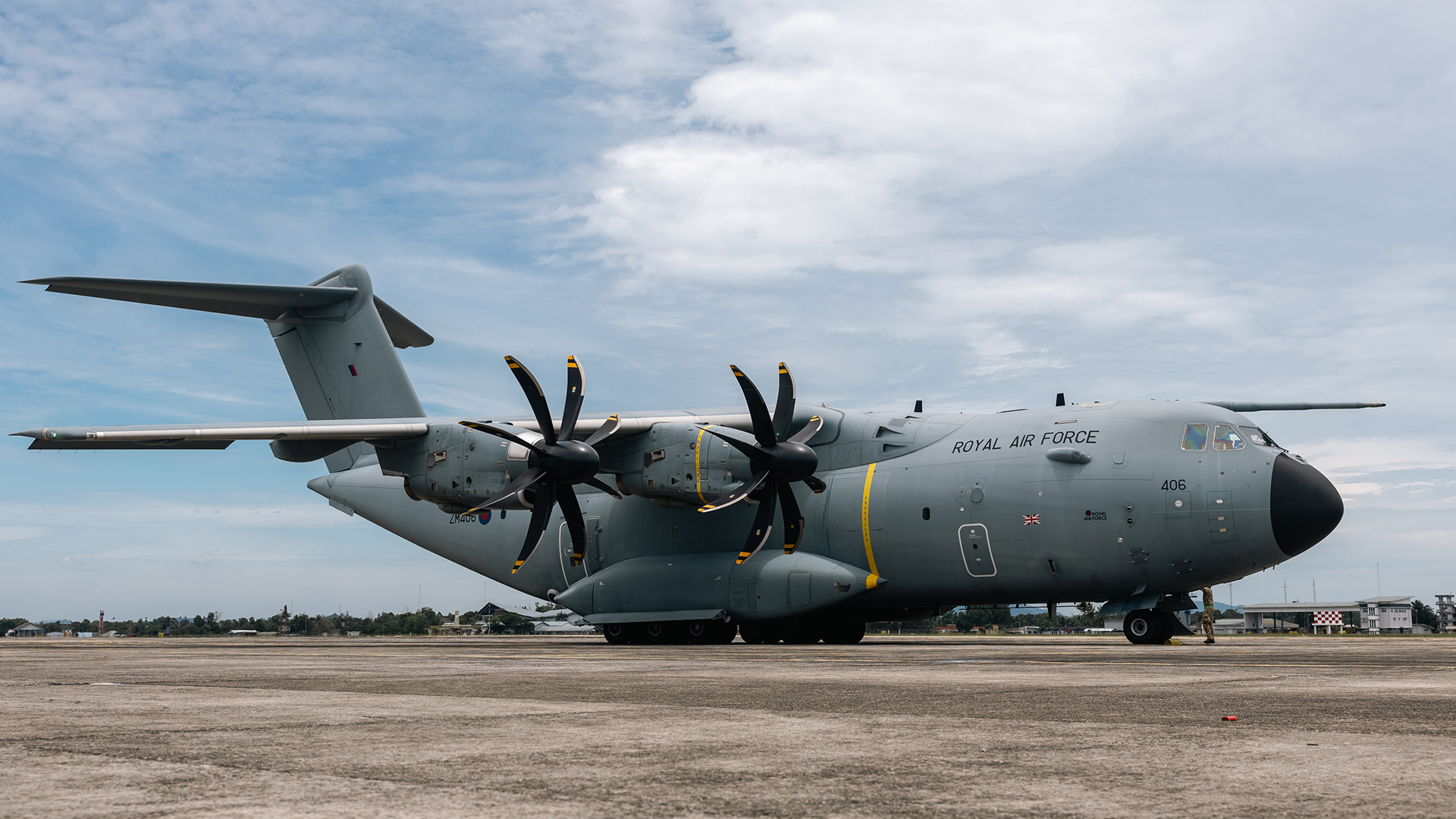 The RAF A400 flew in from Subang airbase to conduct a sortie with the Royal Australian Air Force F-35As