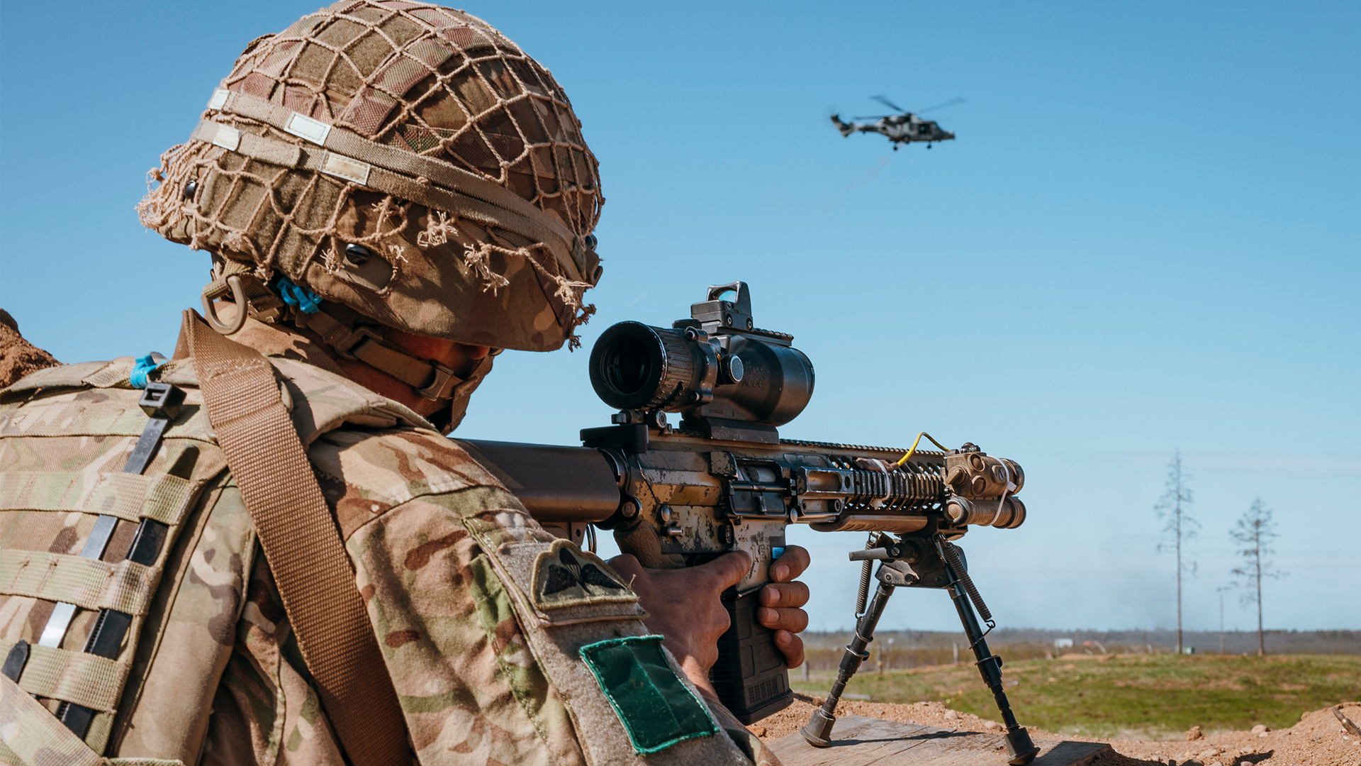 Para wings are awarded after passing both P Company and the Basic Parachute Course