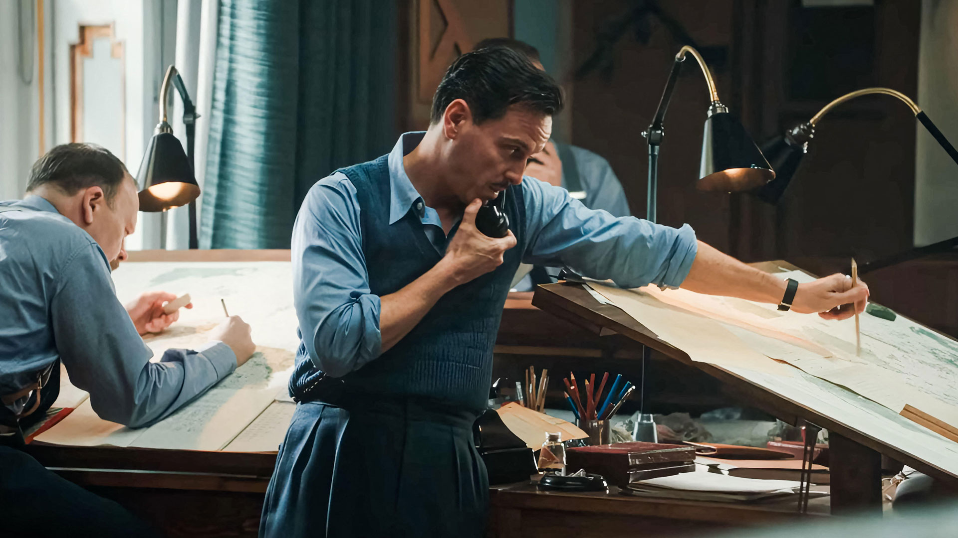Andrew Scott plays Group Captain James Stagg in Pressure (Picture: LANDMARK MEDIA)