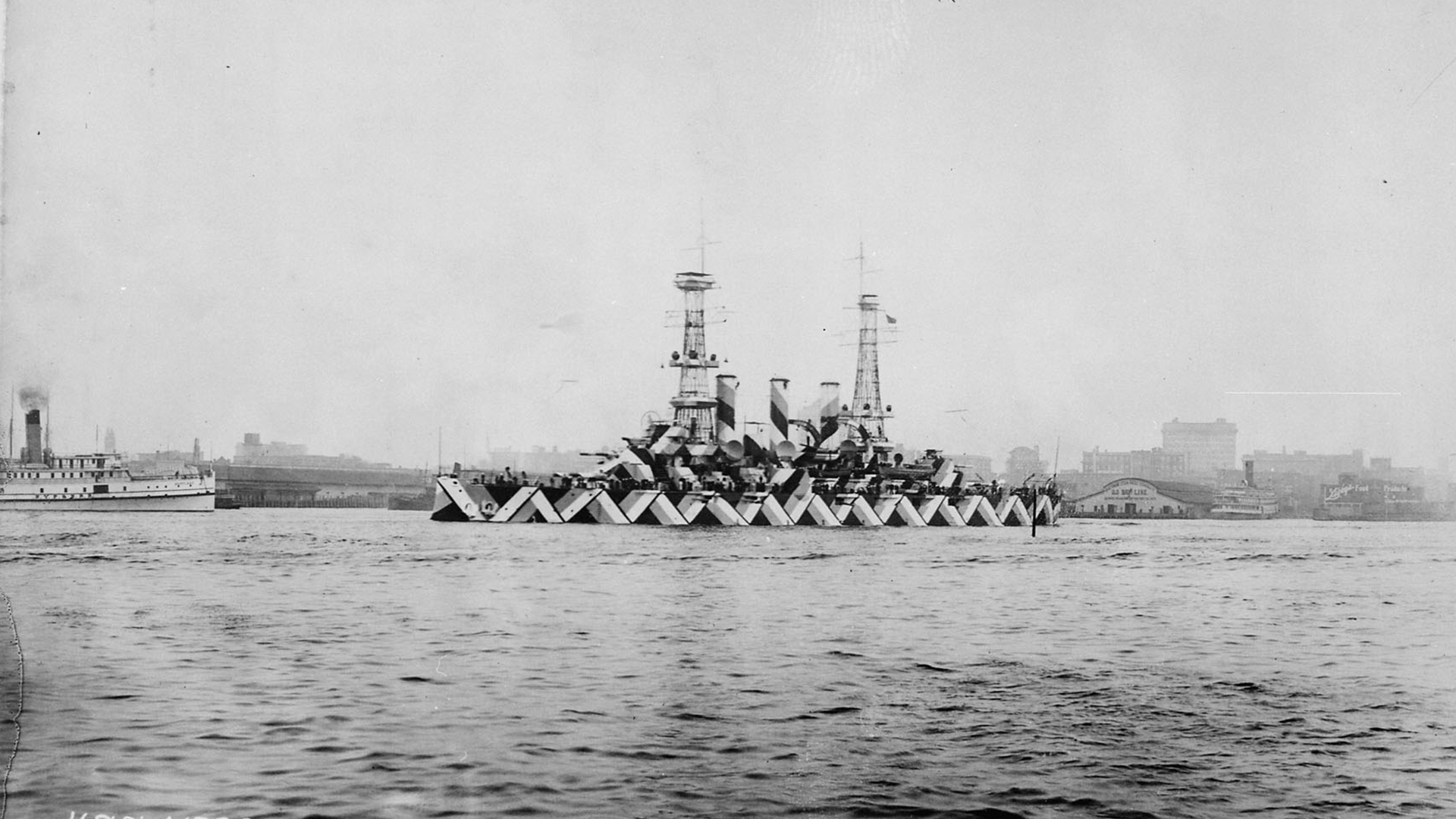 08082025 USS Nebraska camouflaged at its port bow in Norfolk 