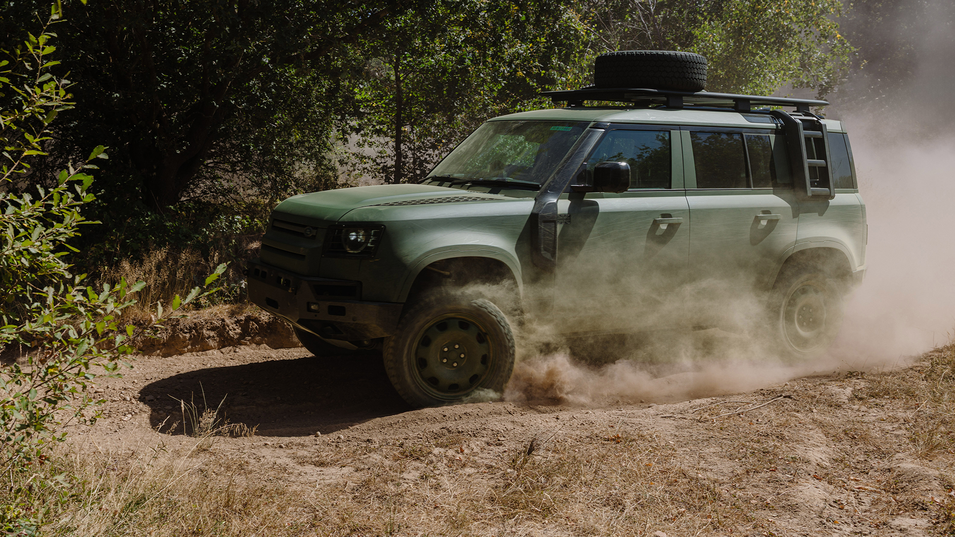 Should JLR win the Light Mobility Vehicle contract, the Defender Wolf Series II will ultimately replace the MOD's Land Rover and Pinzgauer fleets (Picture: JLR)