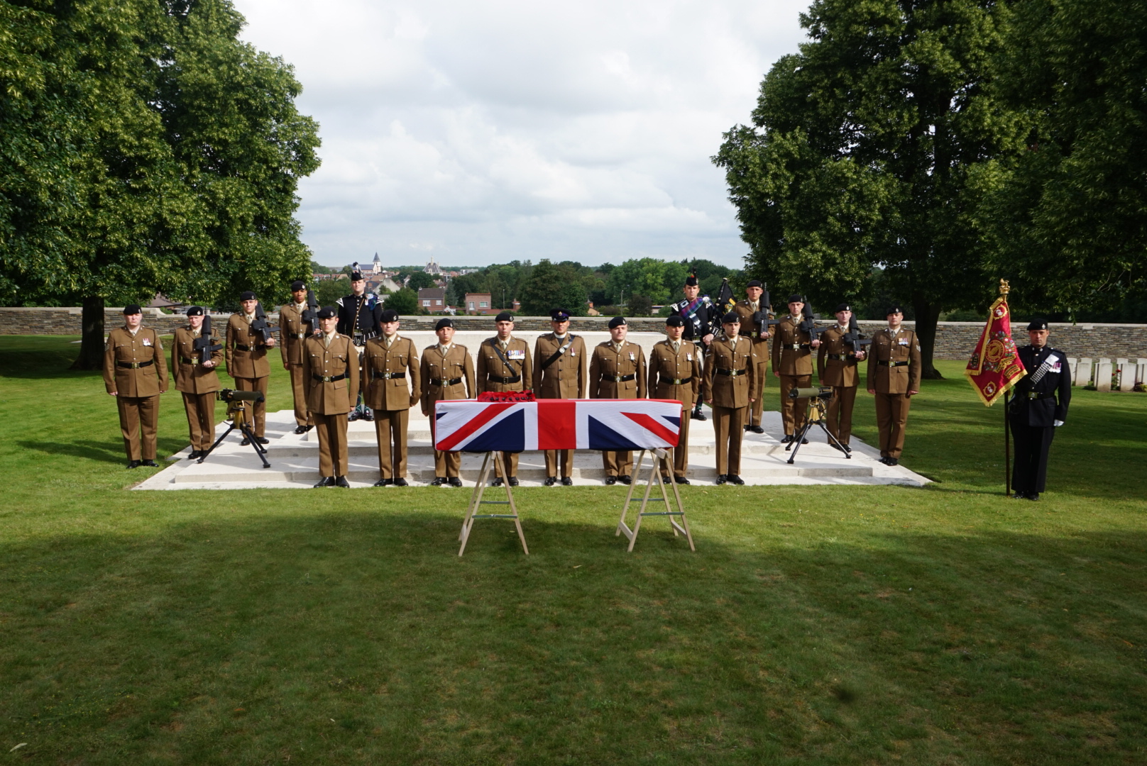 Royal Tank Regiment at unknown soldiers burial