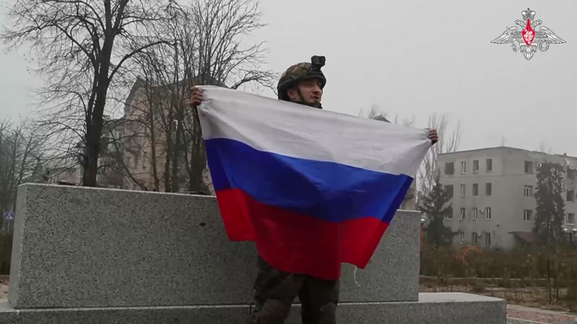 The Kremlin is now relying on financial incentives to attract recruits rather than patriotism to mother Russia