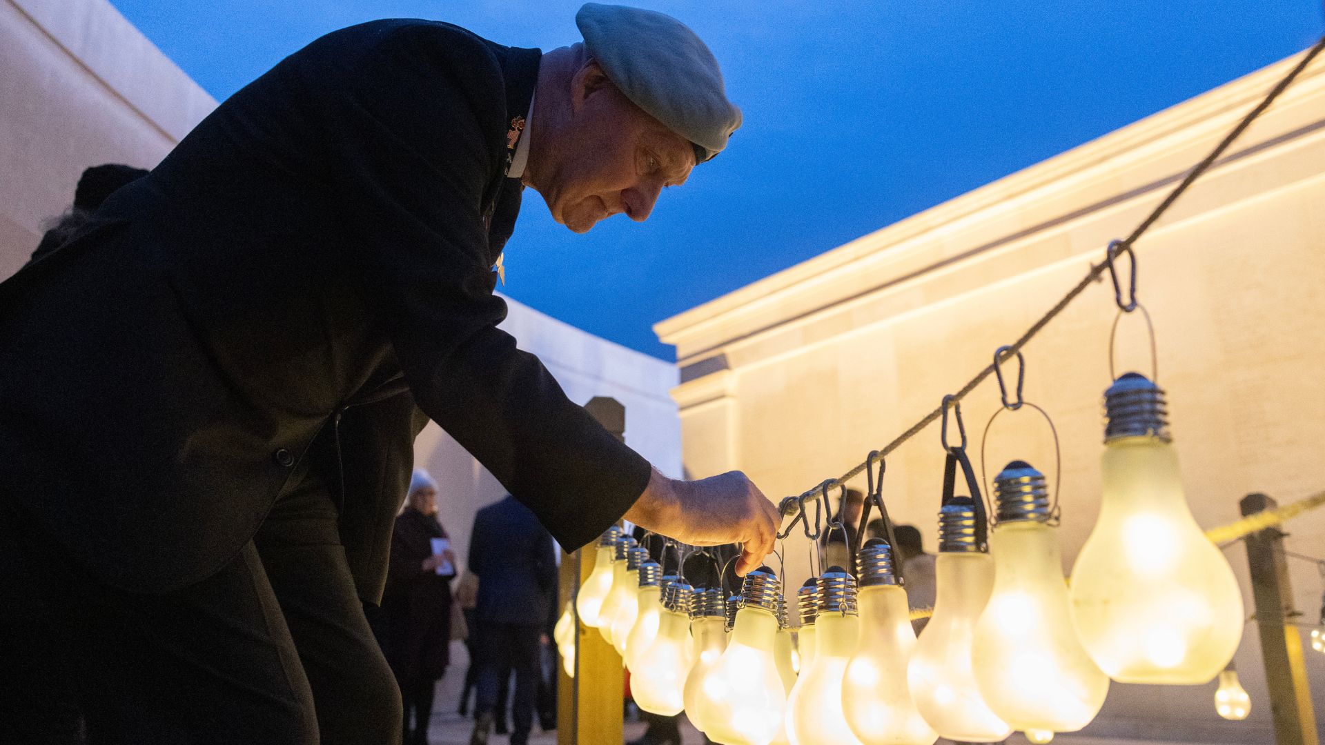 400 veterans came together for the commemorative event to remember the service and sacrifice of those who served in Bosnia