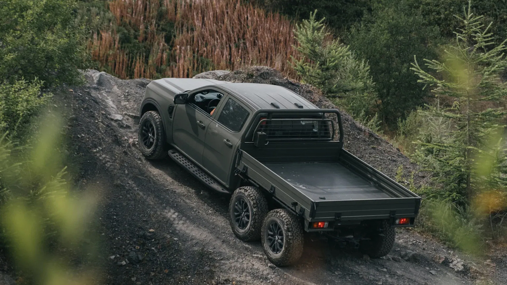 A 6x6 version of the vehicle is also on offer, boasting an increased carrying capacity (Picture: Ford)