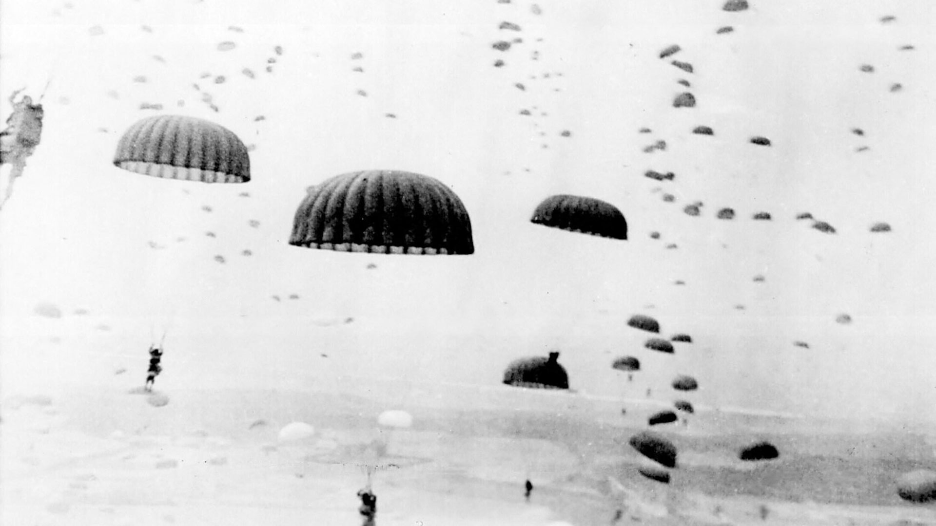 Paratroopers seen during Operation Market Garden in 1944 (Picture: Science History Images)