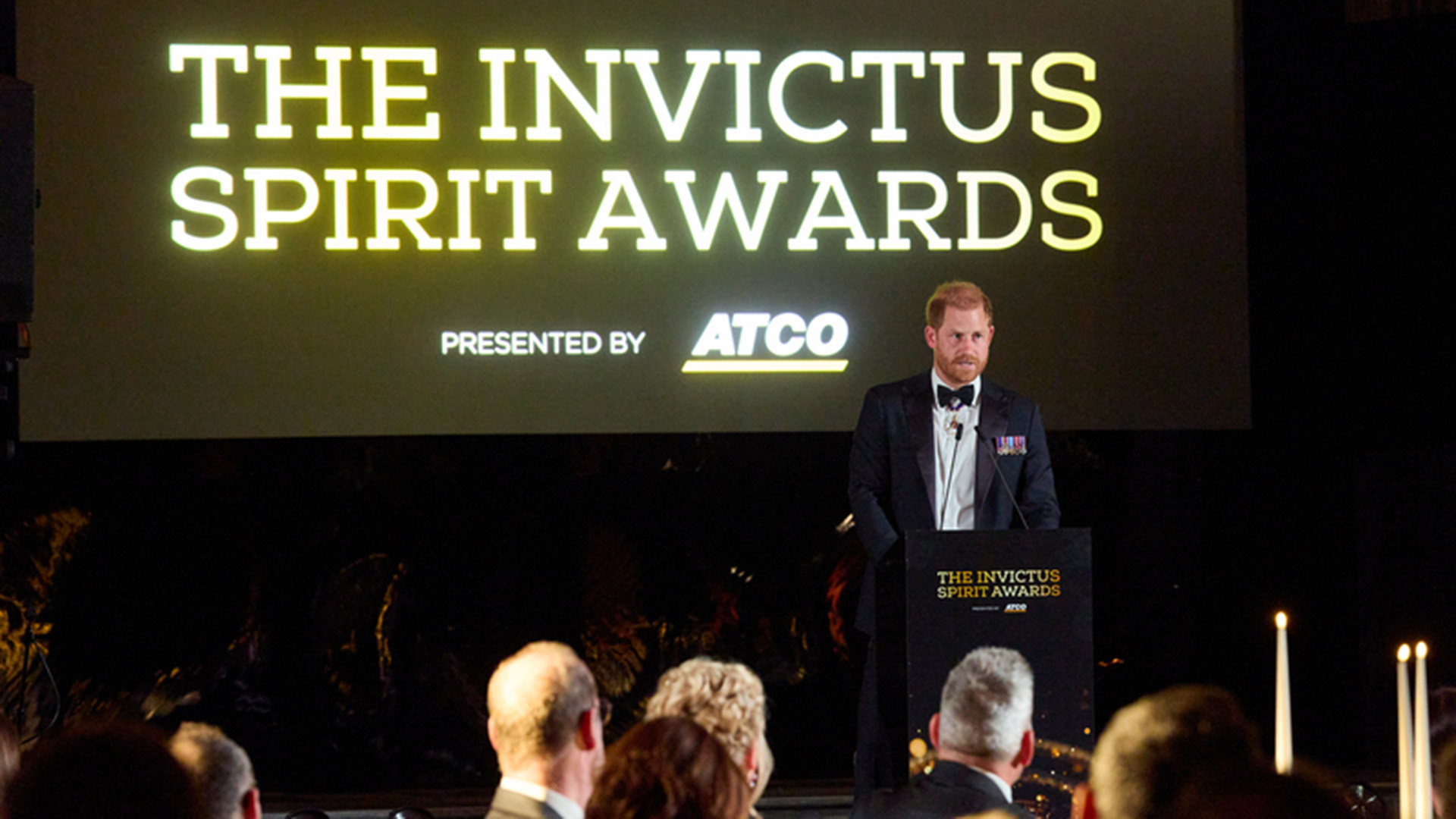 Prince Harry speaks at the Invictus Spirit Awards (Picture: Invictus Games Foundation)
