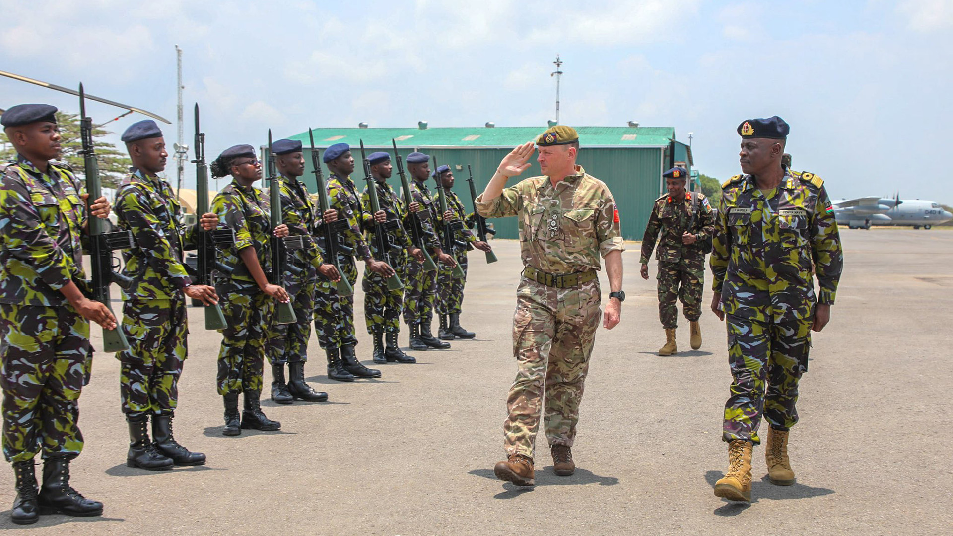 General Sir Roly Walker looks at the Kenyan Defence Forces during his visit