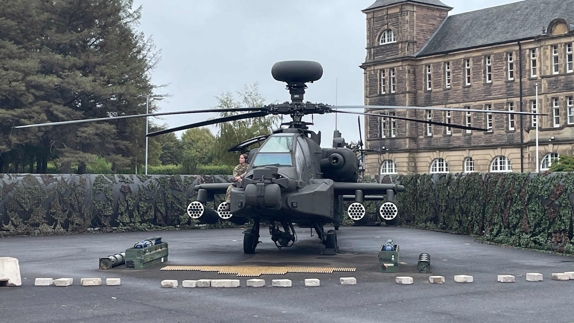 190825 Apache AH-64E at Army Expo 25.