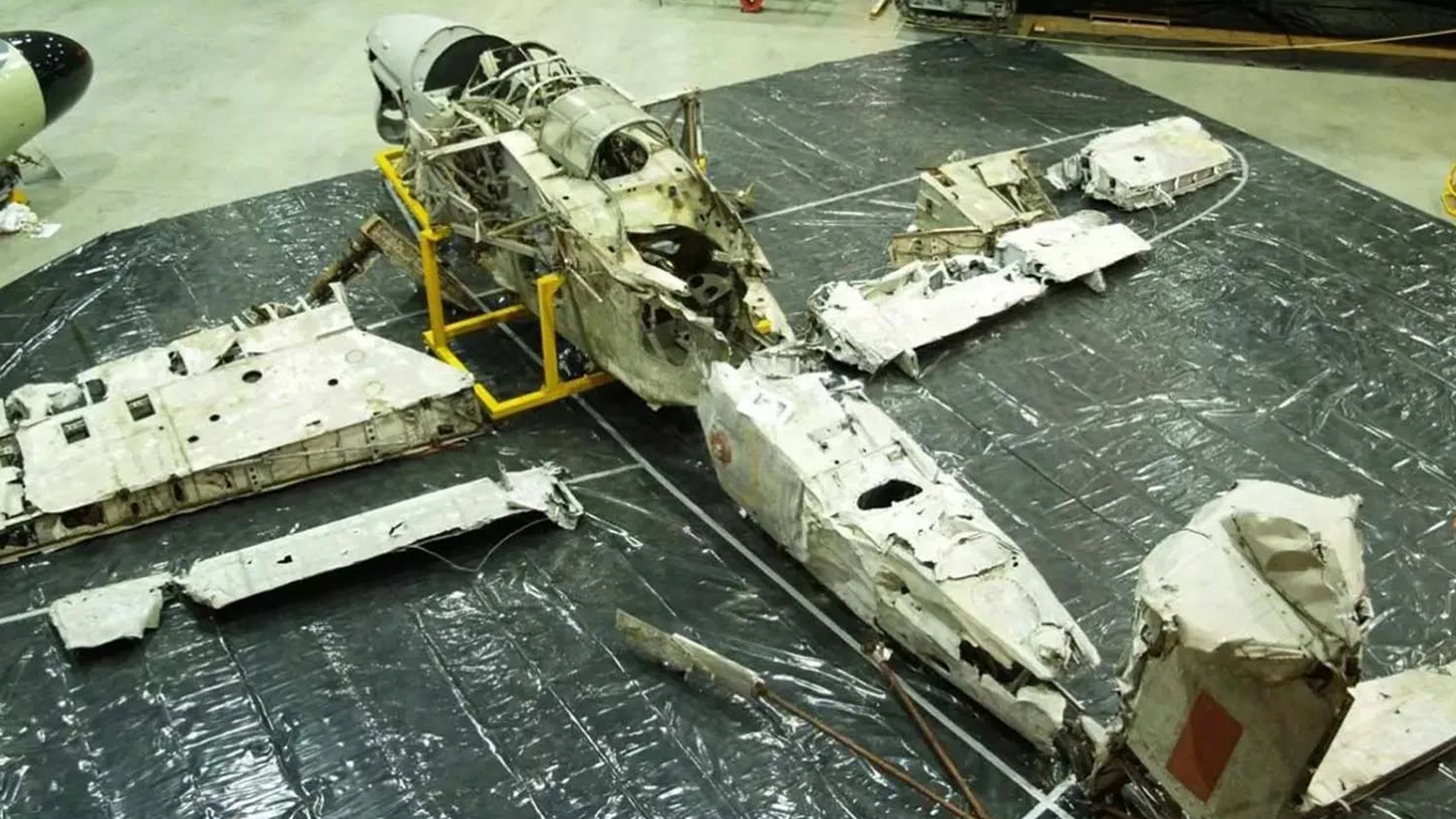 Barracuda DP872 is being rebuilt with parts salvaged from other crashed Barracudas as well as newly made items