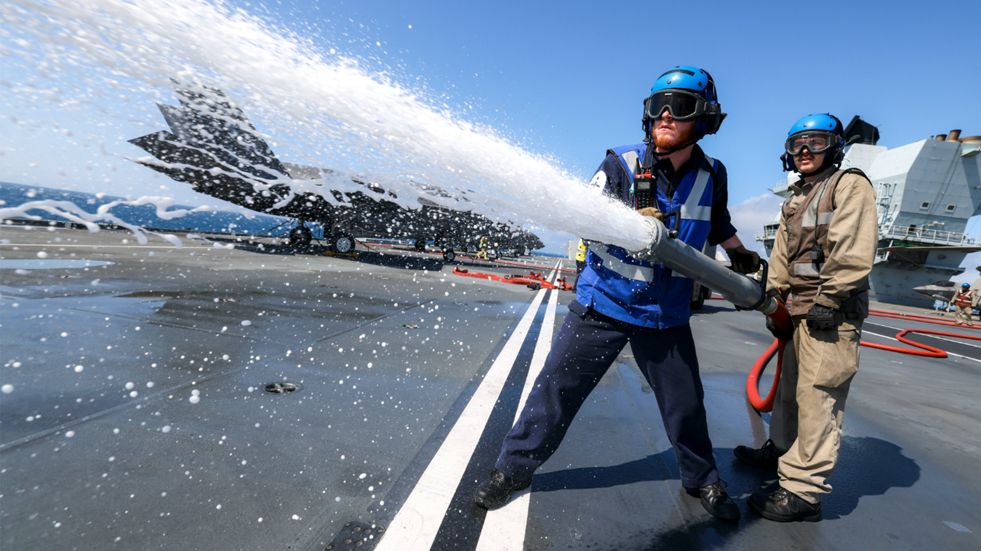 20092025 Rapid response drills on HMS Prince of Wales CREDIT ROYAL NAVY