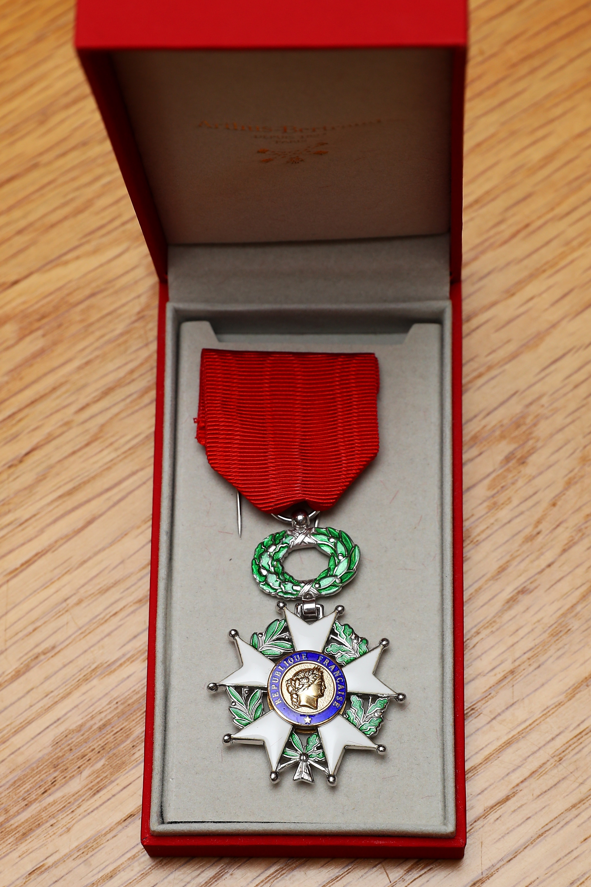  insignia of Chevalier of the Legion d'Honneur Royal Navy