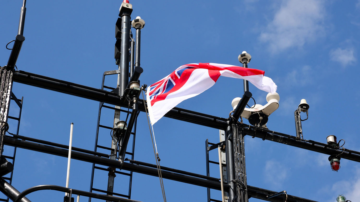21072025 The White Ensign was hoisted at HMS Stirling Castle’s masthead for the first time CREDIT MOD