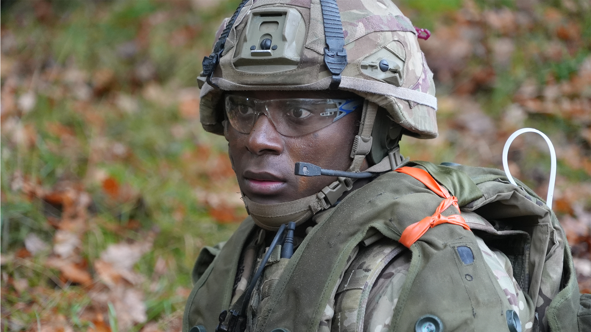 The enemy would love to find out a unit's combat effectiveness, order of battle, intentions and location, and comms gear like the PRR is open to interception