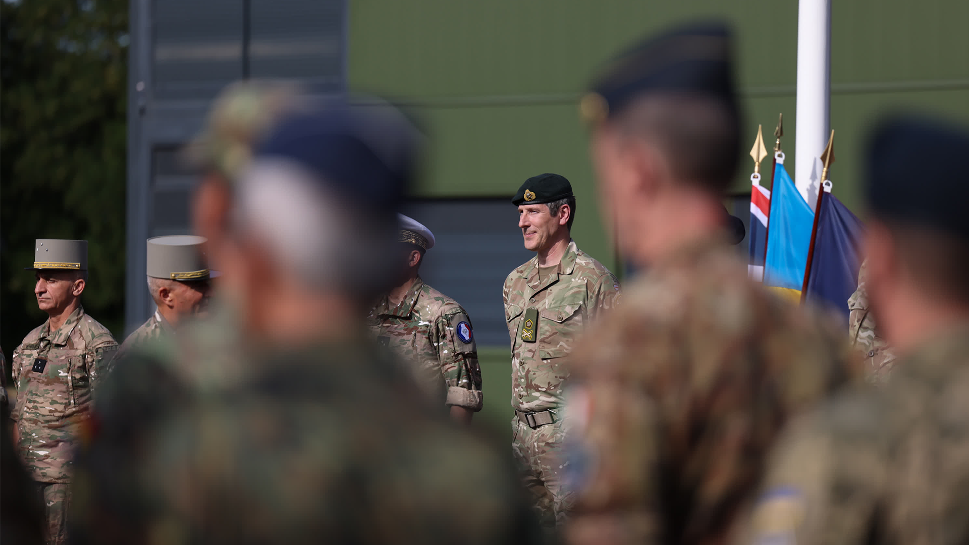 UK leads int Ukraine force ceremony handover