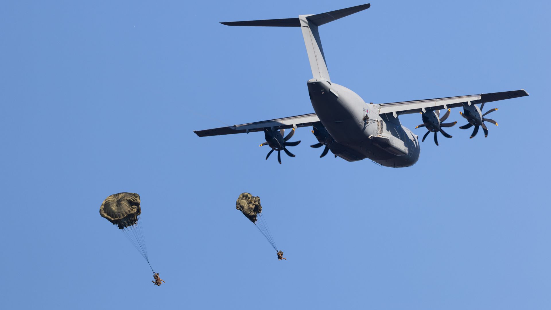 French and British Paratroopers jump from an RAF A400 during Ex Rhino Titan (Picture: MOD)