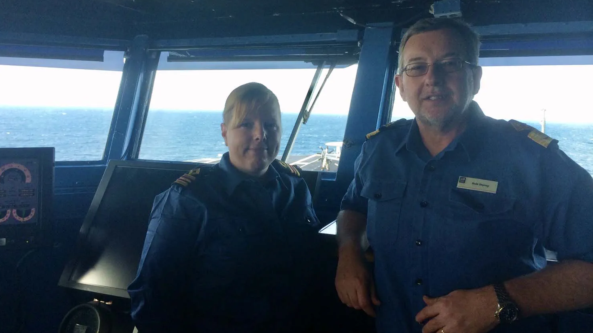Cdre (E) Morgan poses with the then-head of the RFA, Cdre Rob Dorey, on the flag bridge of USS Carl Vinson (Picture: MOD)