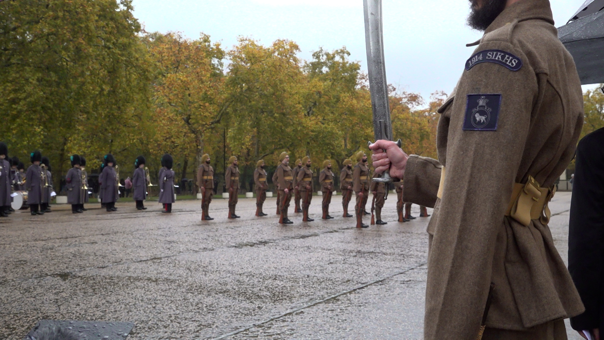 291025 1914 Sikhs with Band of Irish Guards at Wellington Barracks
