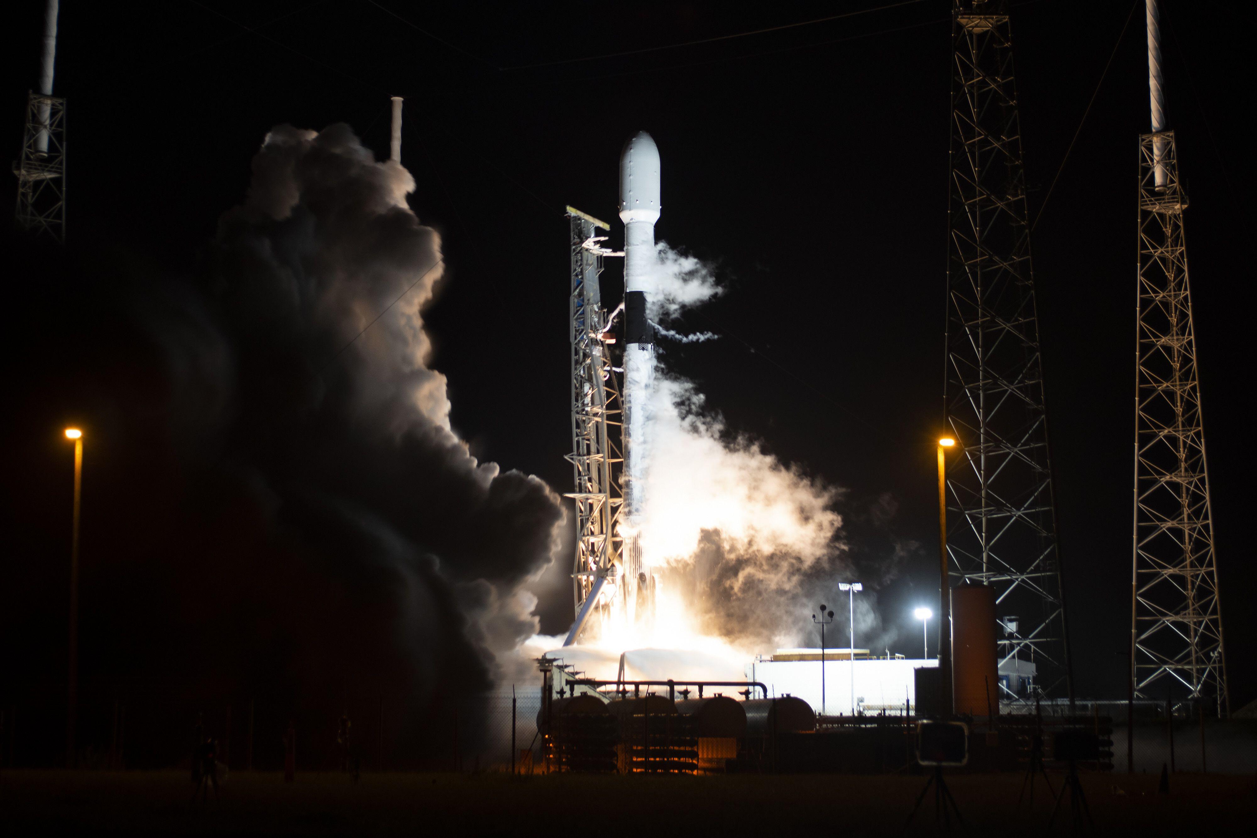 SpaceX Falcon 9 rocket boosts the company's Starlink satellites to orbit from the Cape Canaveral Air Force Station