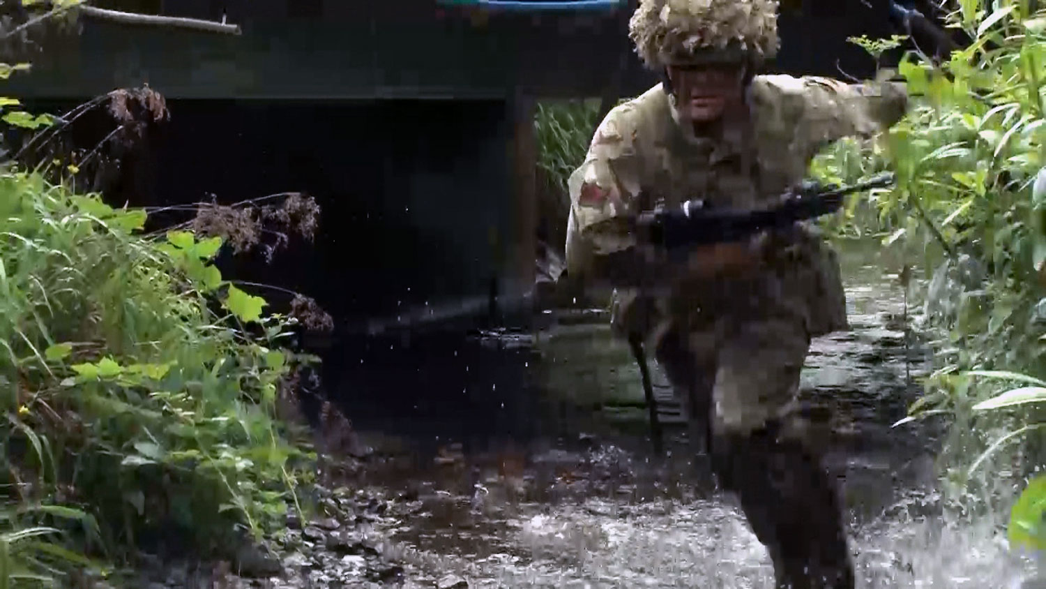 3 RIFLES hand-to-hand training