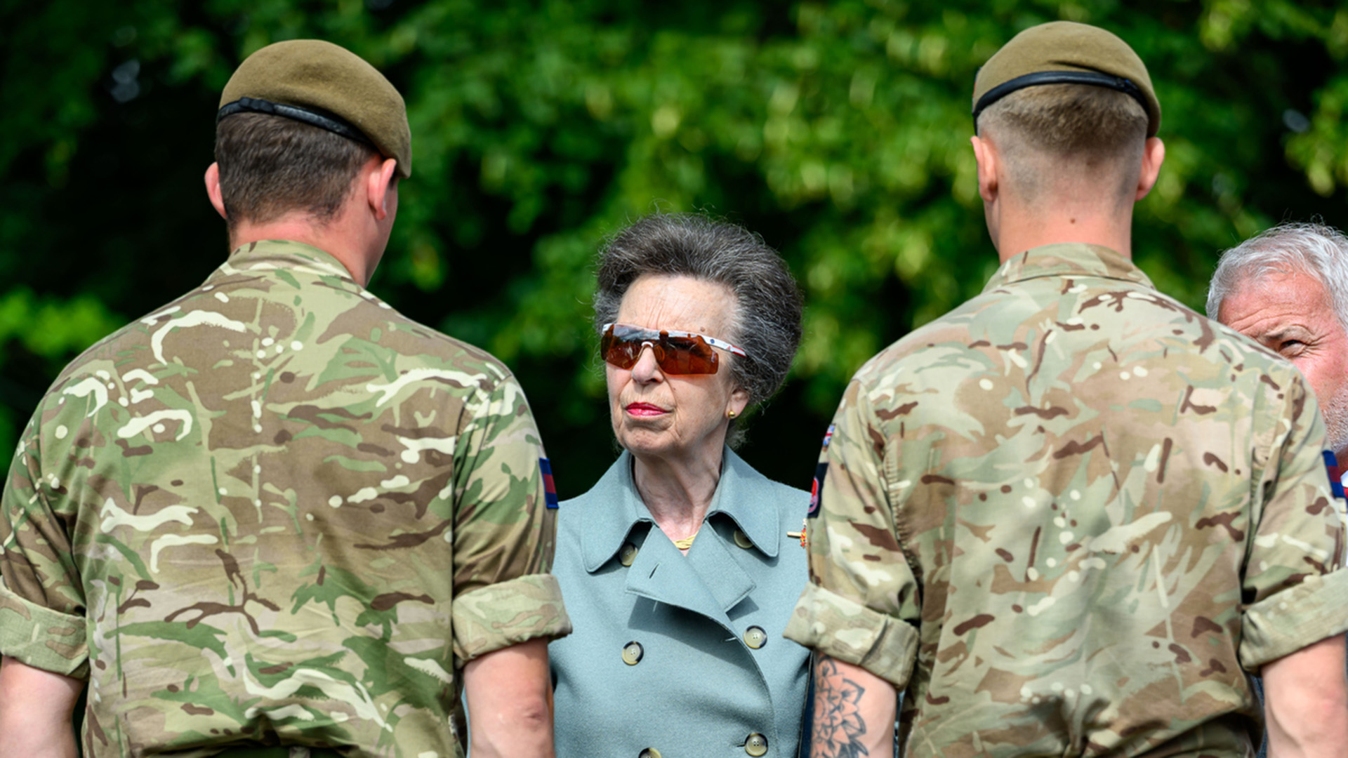 Princess Anne between two personnel during the Edinburgh Tattoo rehearsal (Picture: REMT - Royal Edinburgh Military Tattoo)