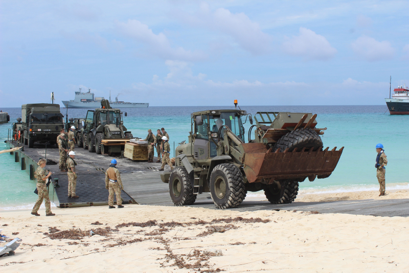 24 Commando Royal Engineers and RLC Port and Maritime Regiment move equipment ashore during Hurricane IRMA. Credit: Crown Copyright