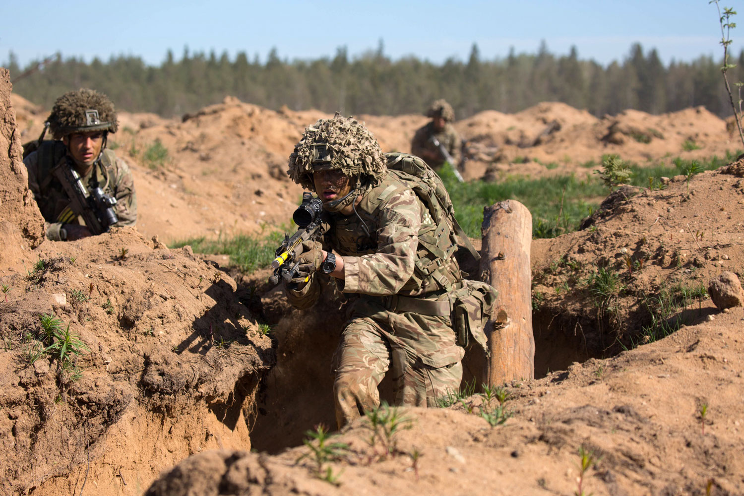 British troops on Exercise Spring Storm with NATO allies next to teh Russian border.
