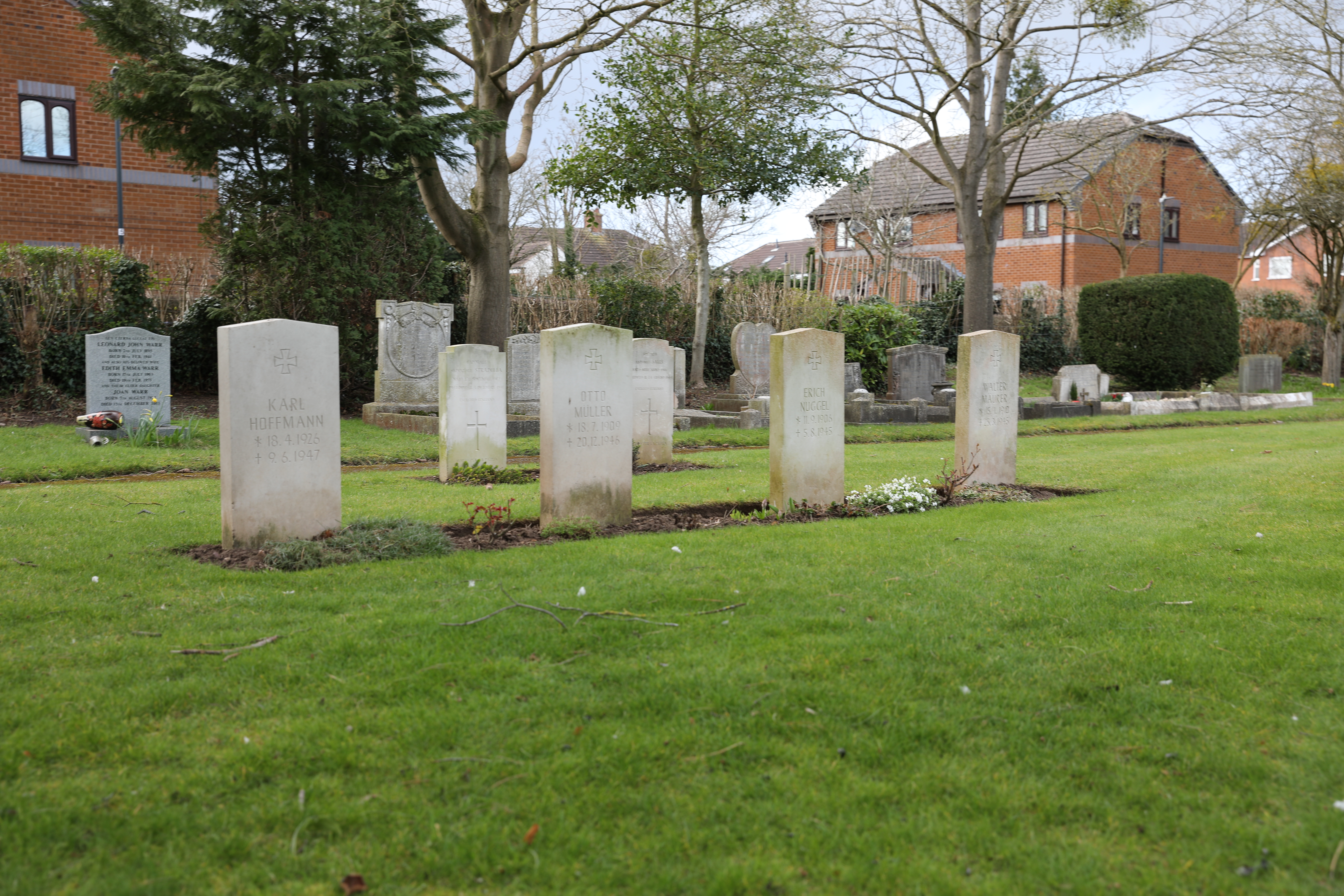 German graves at Stratford-upon-Avon Cemetery. JW