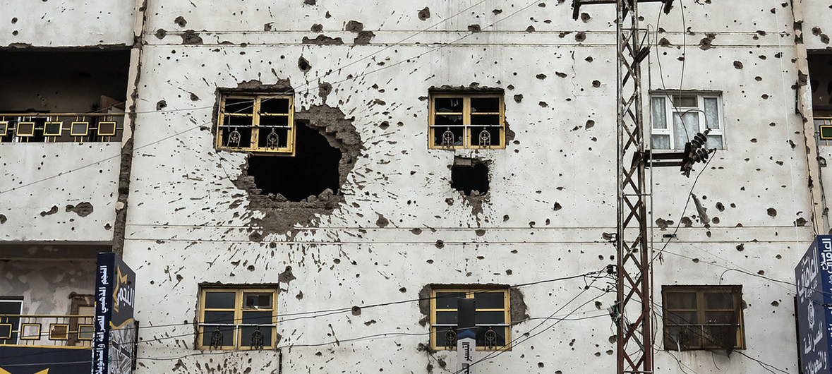 A building in Sanaa damaged by fighting in Yemen 110519 CREDIT UN OCHA Giles Clarke.jpg