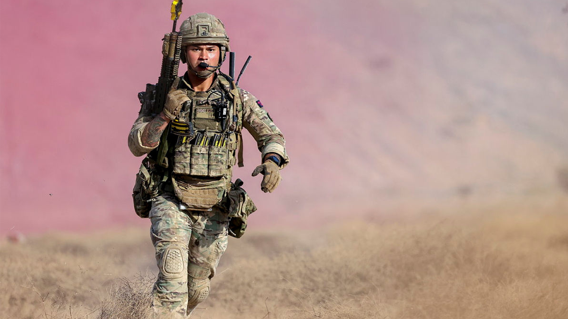 A member of 40 Commando Royal Marines is seen here on exercise Musandam Fort 2022 in Oman 101122 CREDIT MOD