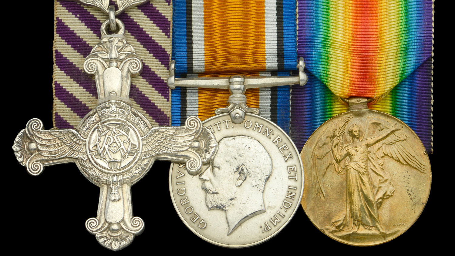A Distinguished Flying Cross, a British War Medal and a US WW1 Victory Medal awarded to Capt Solomon Clifford Joseph in 1918 is to be sold by Noonans Mayfair on 13 October CREDIT PA Images and Noonans