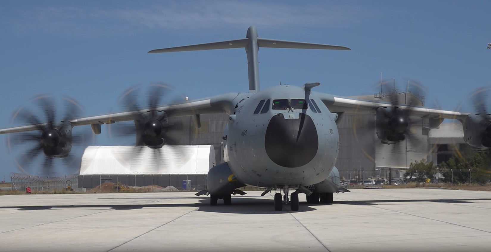 AM400 delivering aid to GAZA CREDIT BFBS