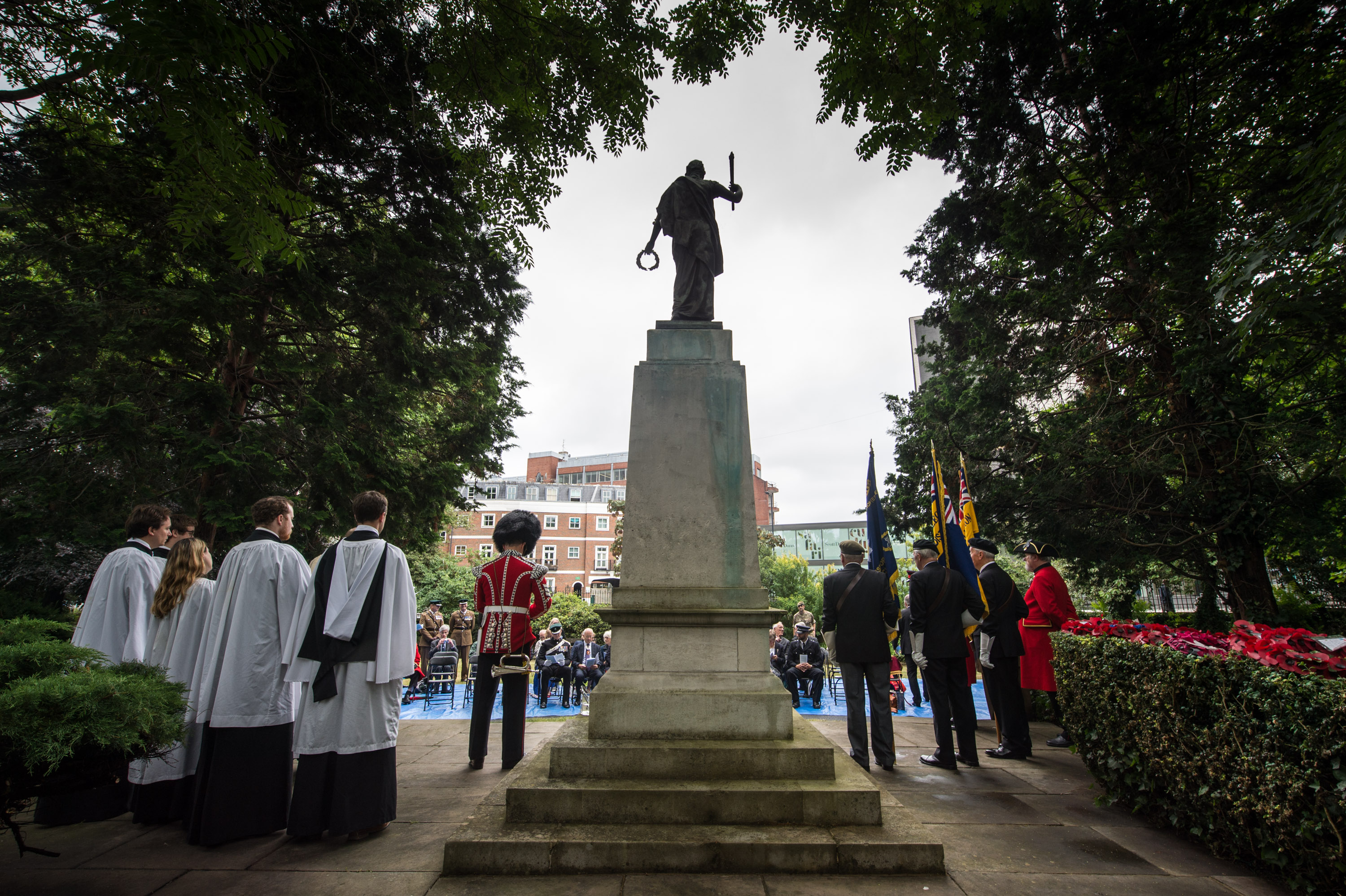 Ceremony at Kensington and Chelsea War Memorial
