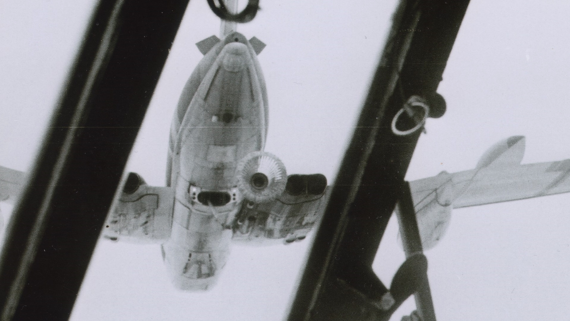 Air-to-air refuelling was essential for C130 Hercules transport aircraft whilst attempting Argentinian raid operations DATE UNKNOWN CREDIT Harry Burgoyne.png
