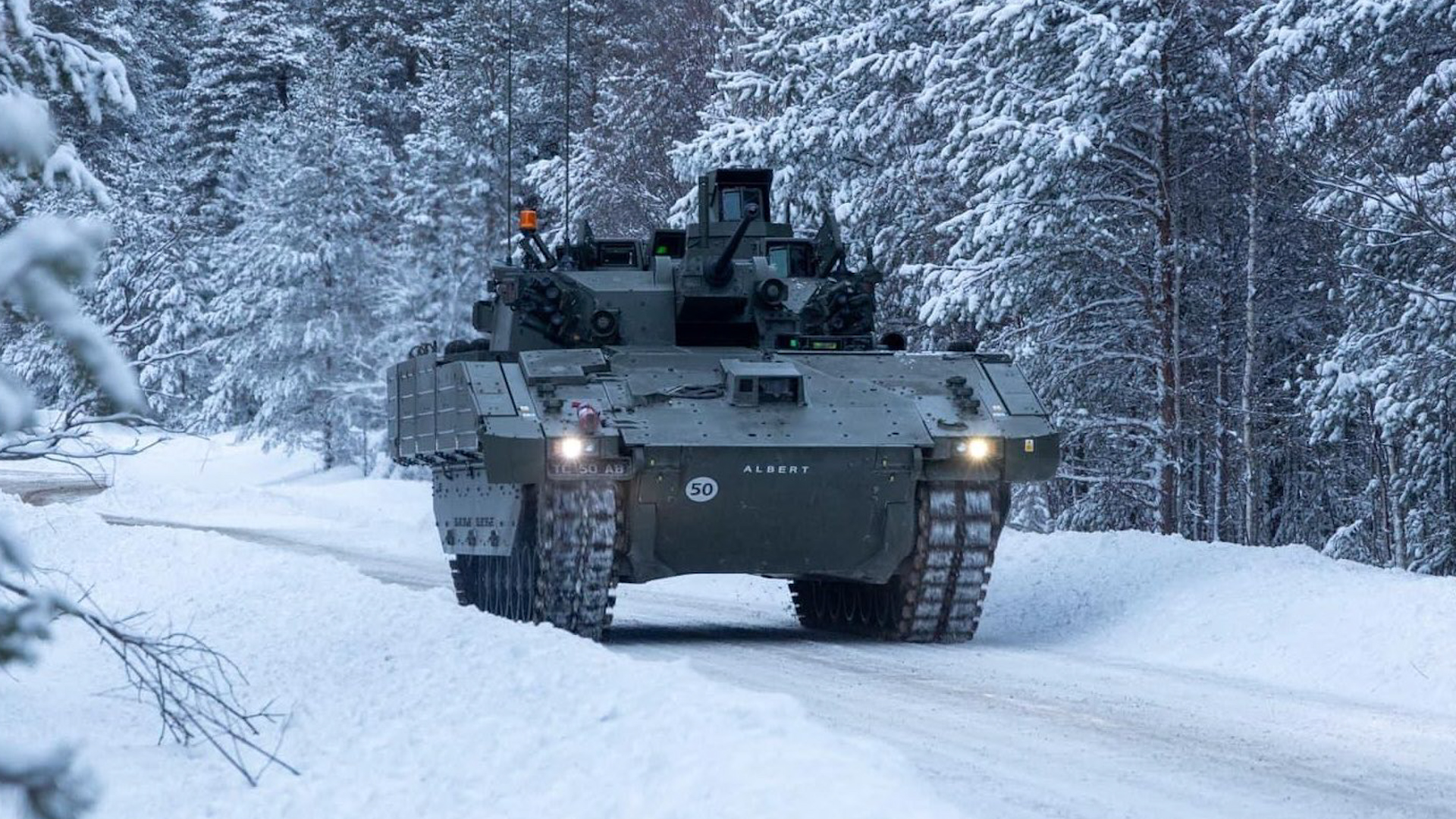 Ajax being trained in Sweden with personnel from the Household Cavalry 220124 CREDIT Royal Armoured Corps
