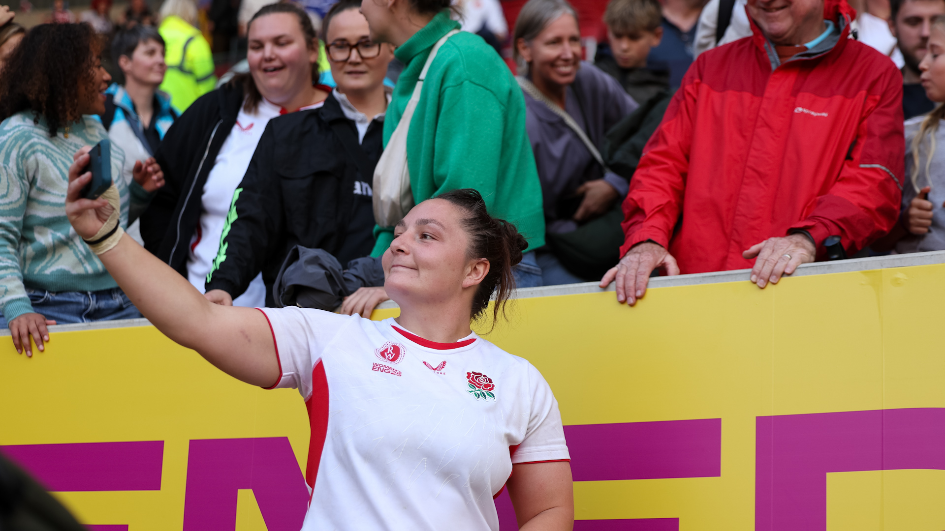 Amy Cokayne taking selfies after England beat France Rugby World Cup Credit Alligin Photography slash Cat Goryn Date 20092025.jpg