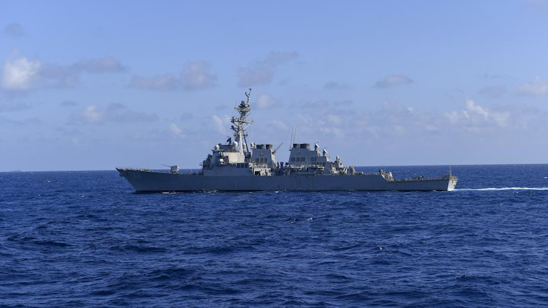 rleigh Burke-class guided-missile destroyer USS Milius, DDG 69, sails the South China Sea 