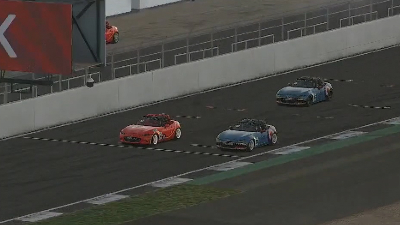 Armed Forces eRacing Photo Finish Credit BFBS Date 24032021.jpg 