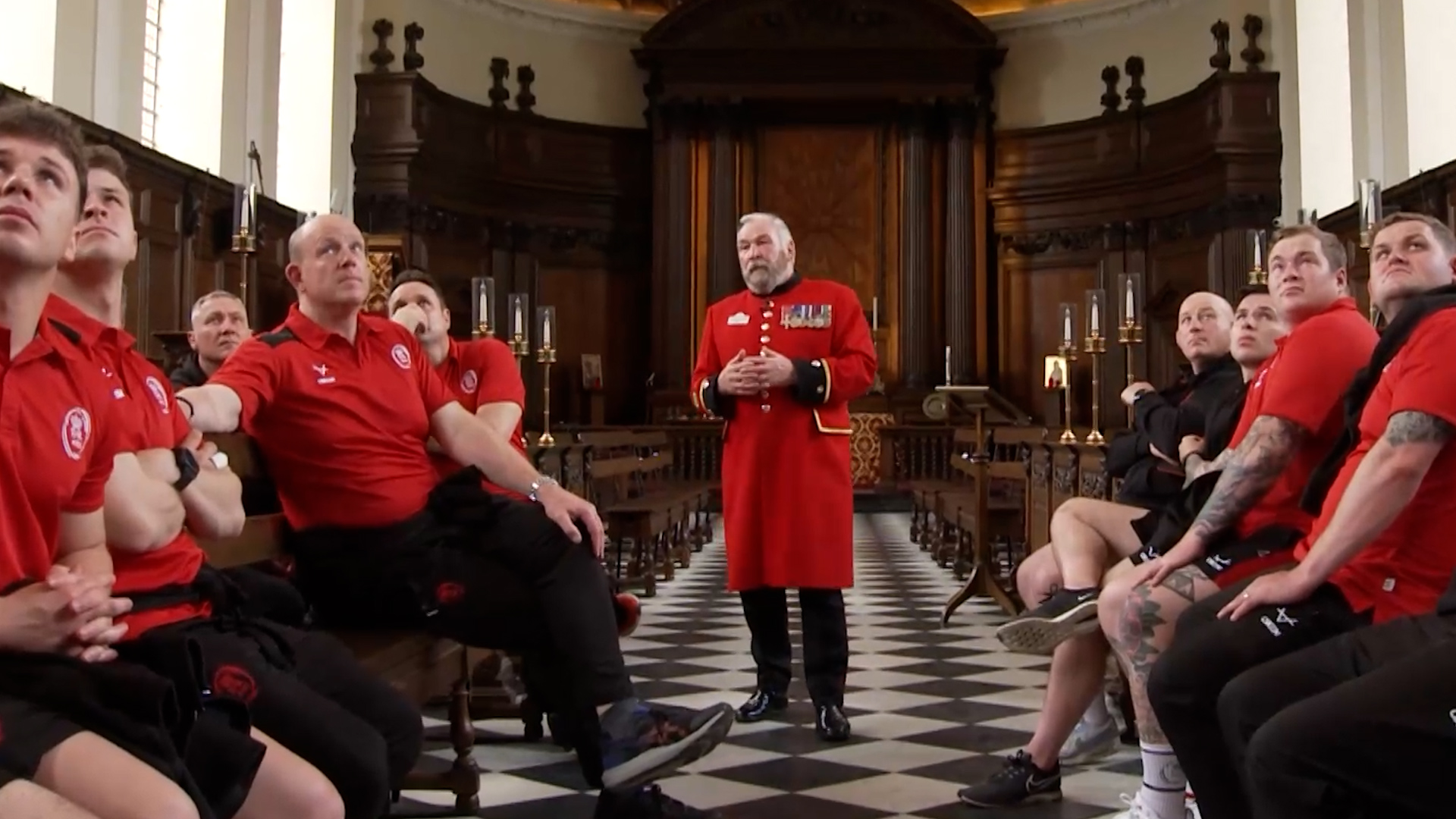 Army Rugby Union brush up on their military history with a tour of Royal Hospital Chelsea 10052023 CREDIT BFBS