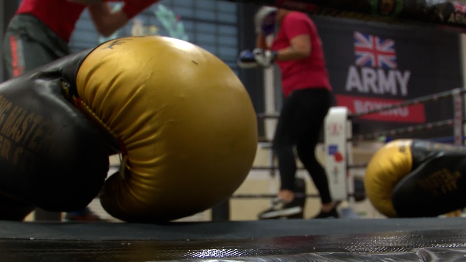 Army boxing training at gym gold glove Credit BFBS DATE UNKNOWN.jpg