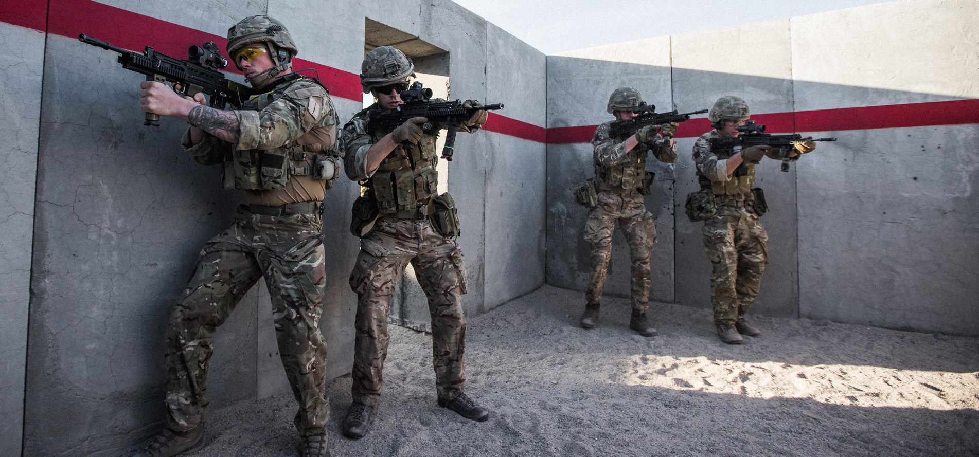 Army commandos training with US Marine Corps in California desert 061219 CREDIT British Army