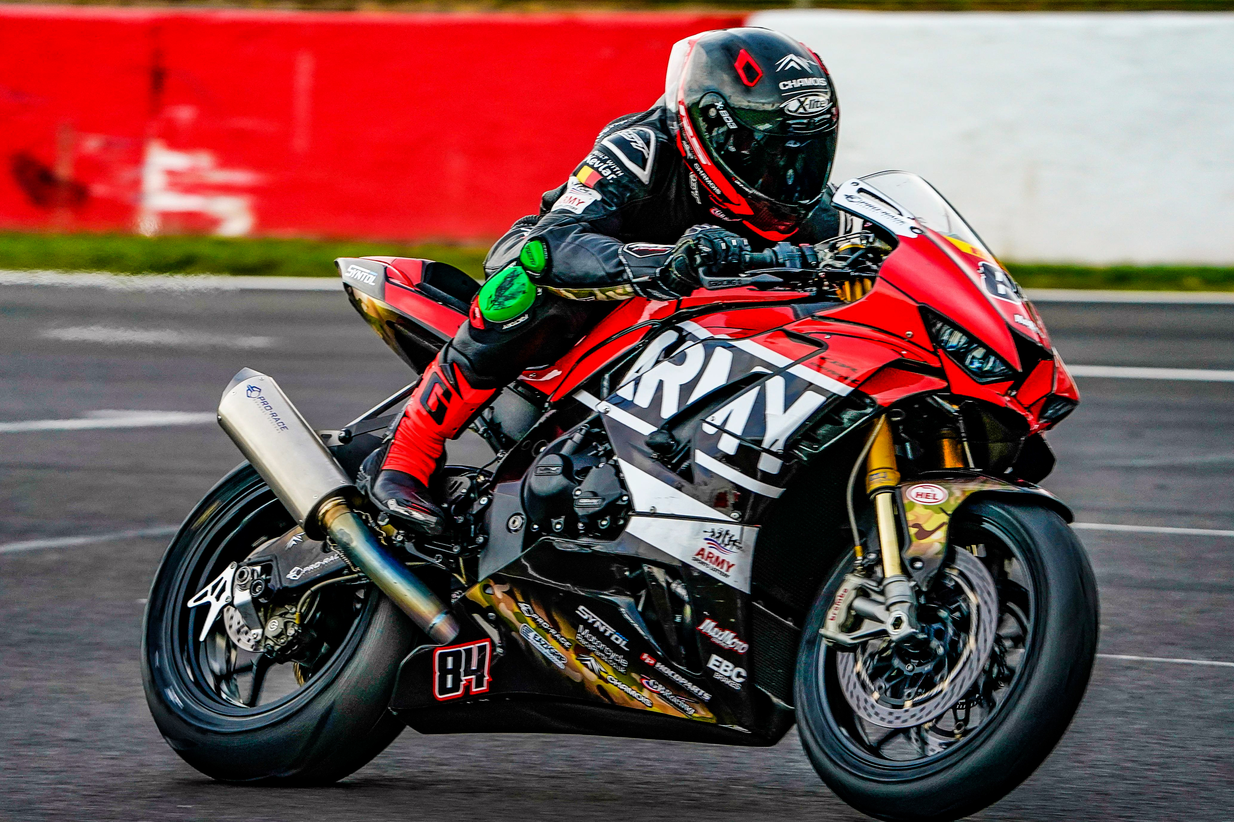Army motorcycle road racing team CREDIT Camipix Photography DATE 2025.jpg