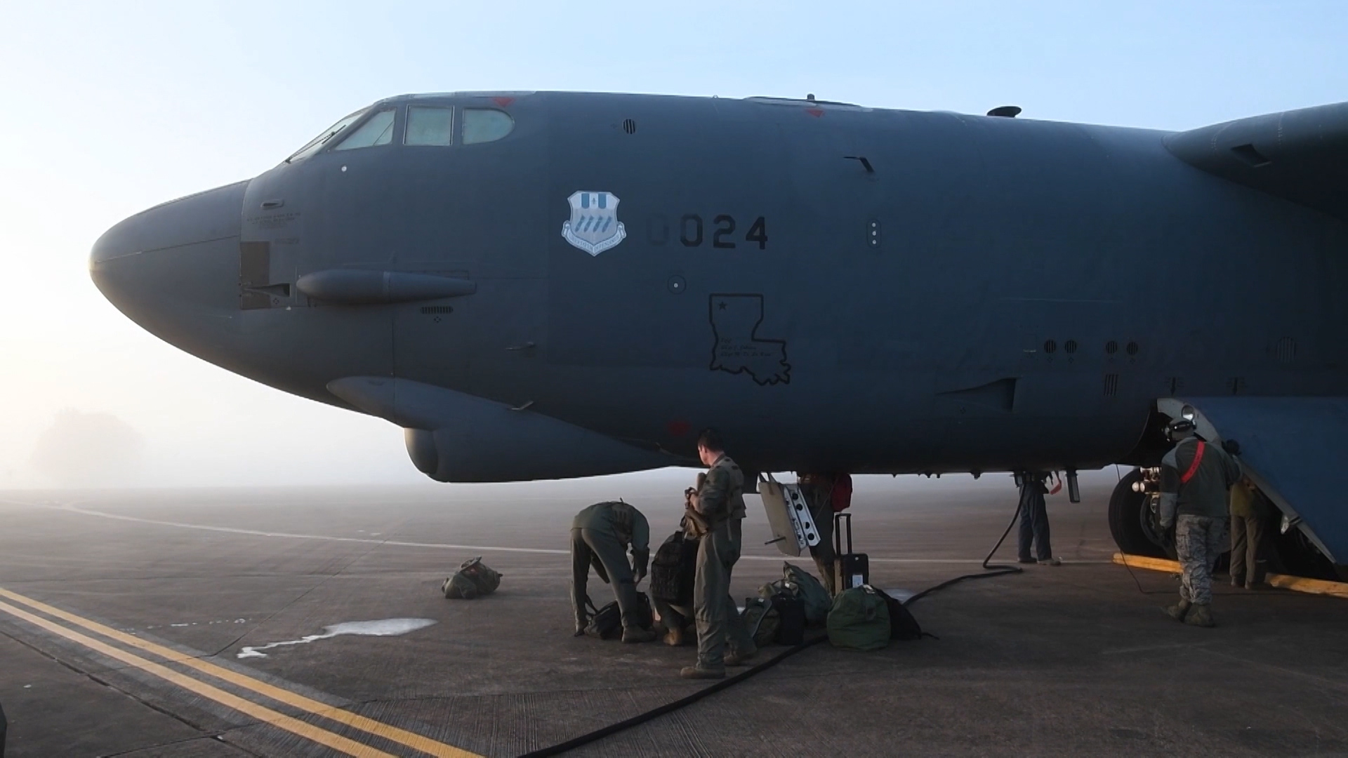 B52 crew from US prepare to return home from RAF Fairford 081119 CREDIT BFBS.jpg 