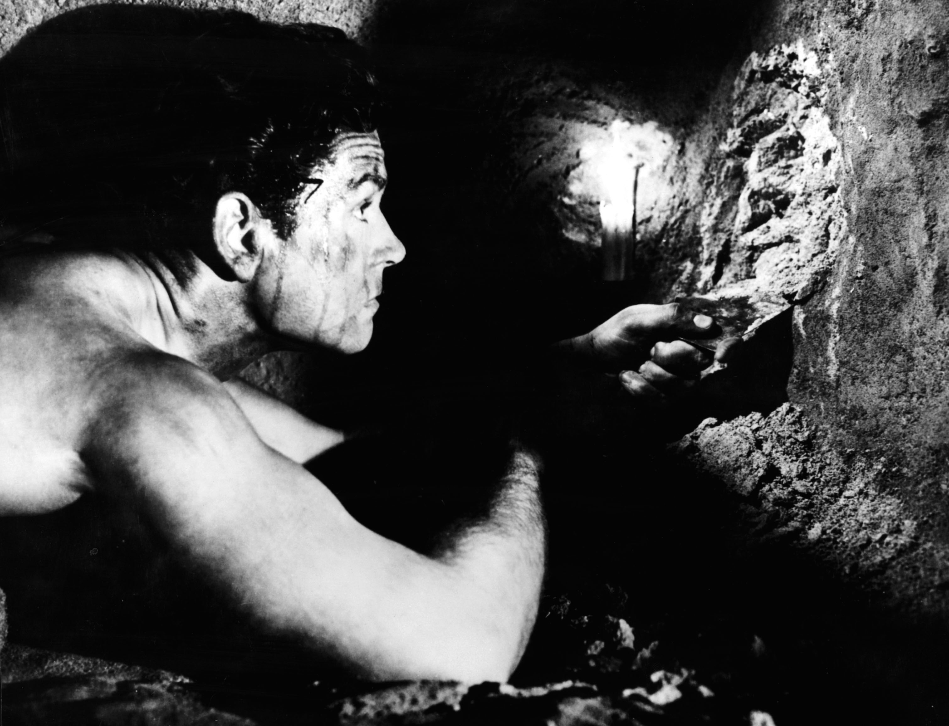 Anthony Steel in The Wooden Horse, 1950 (Picture: Alamy)