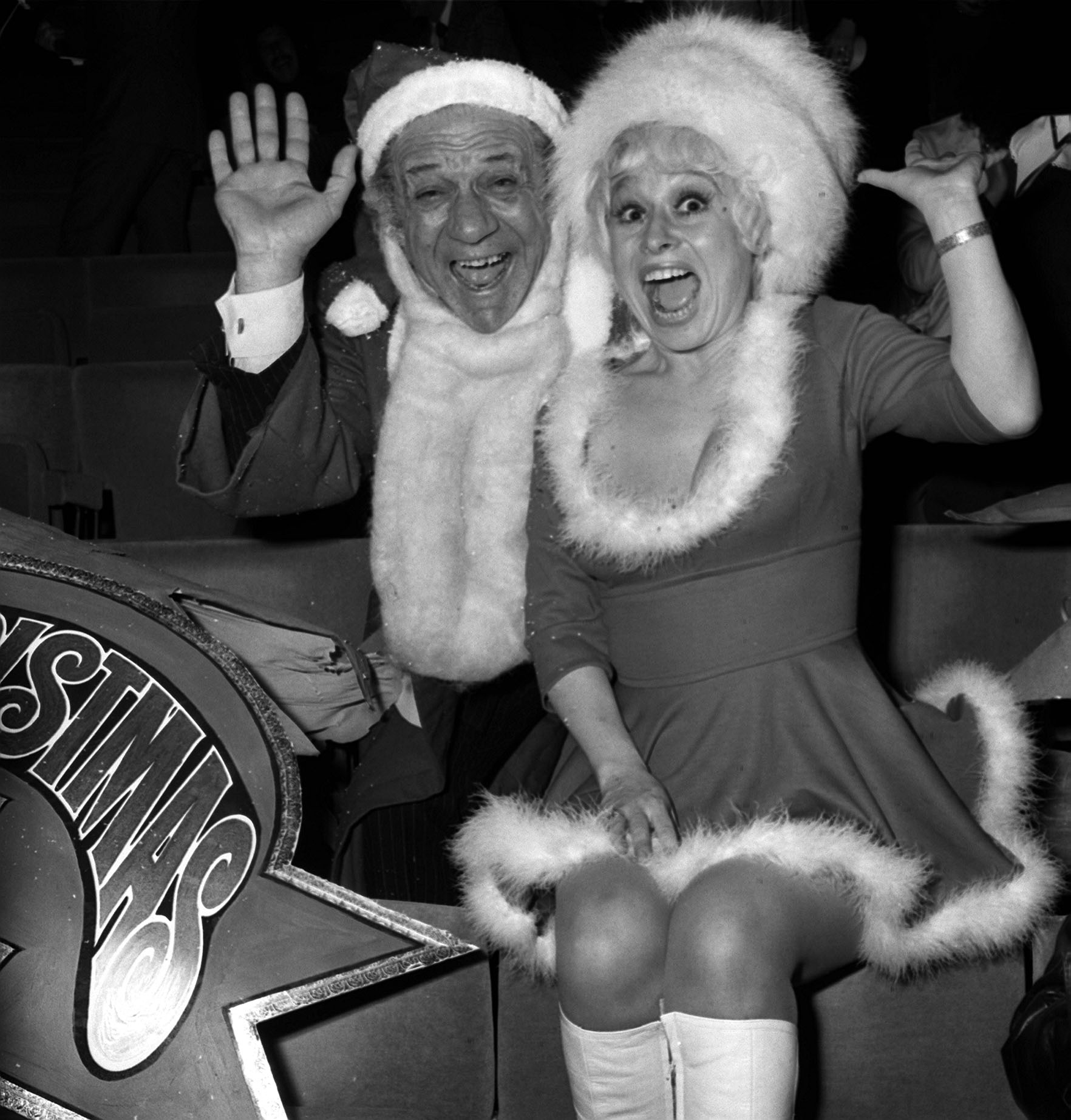 Barbara Windsor - Carry On