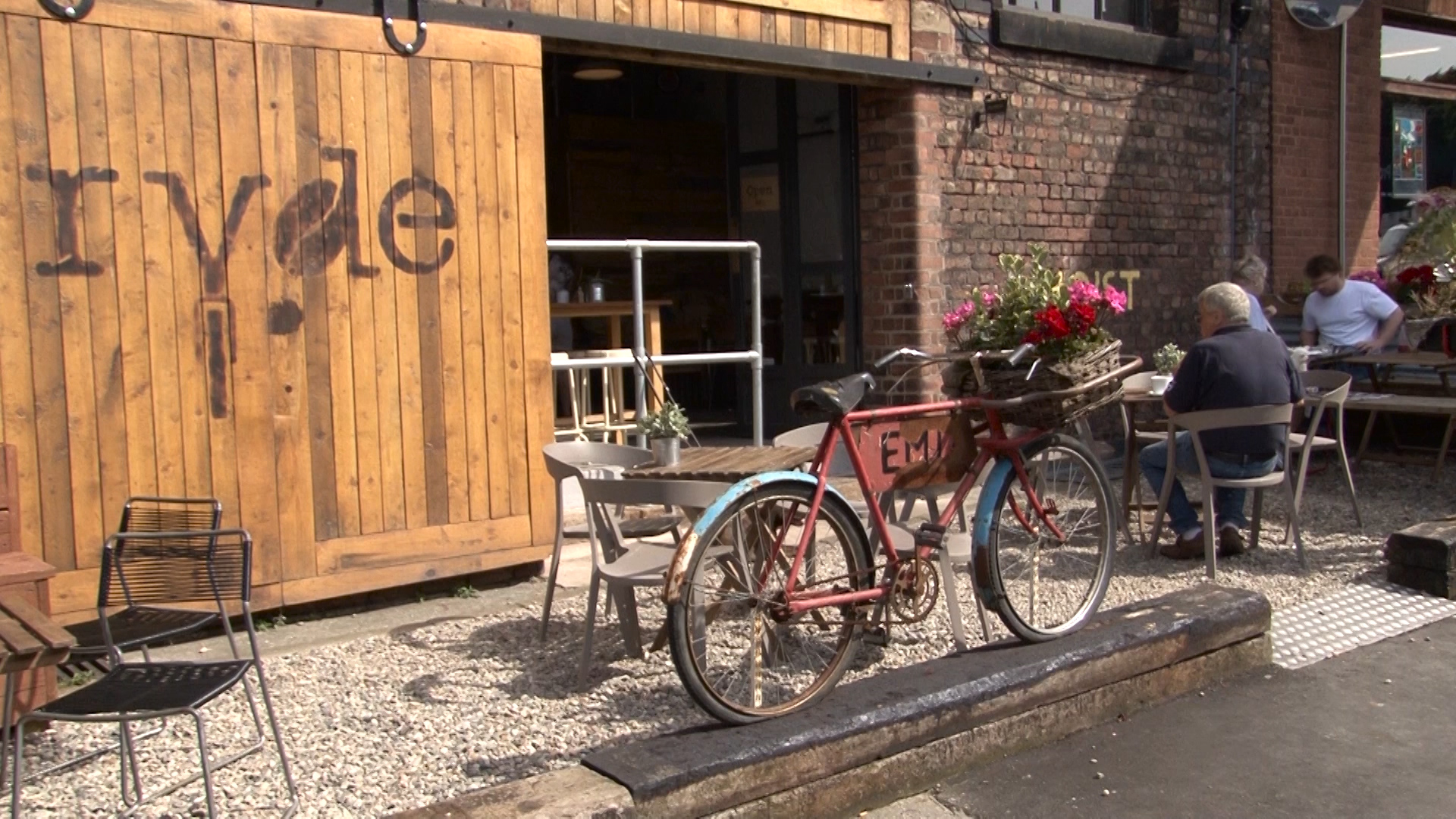 Don MacLean Bike Cafe Cycling