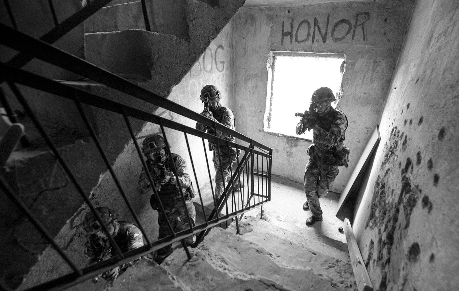 British Soldiers Conduct Urban Training In Poland British Soldiers Conduct Urban Training In Poland