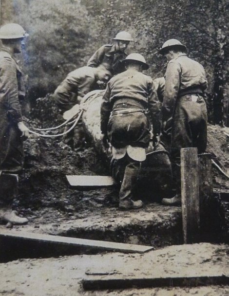 Bomb disposal Oxshott Surrey Second World War