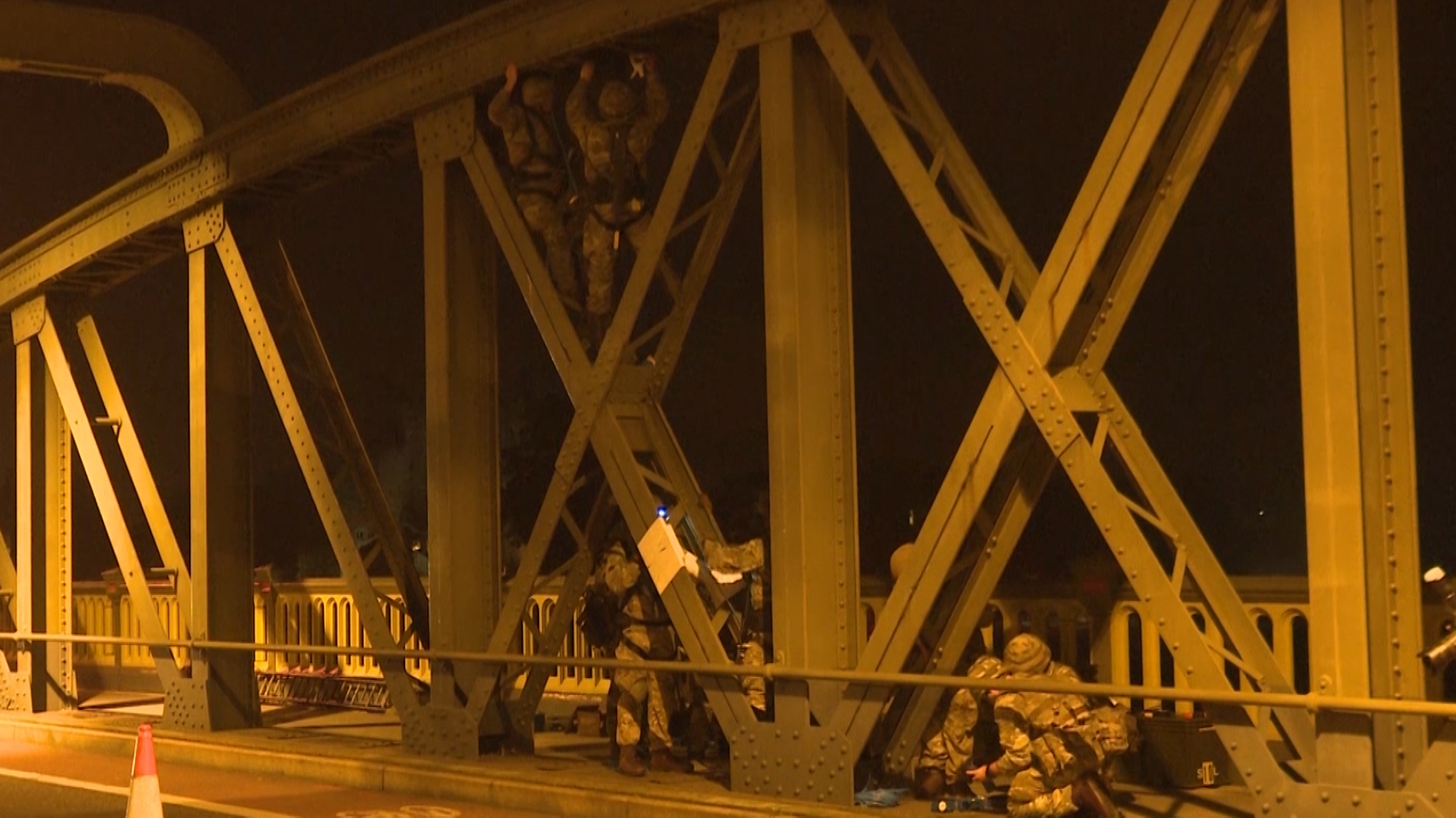 Rochester Bridge engineers 