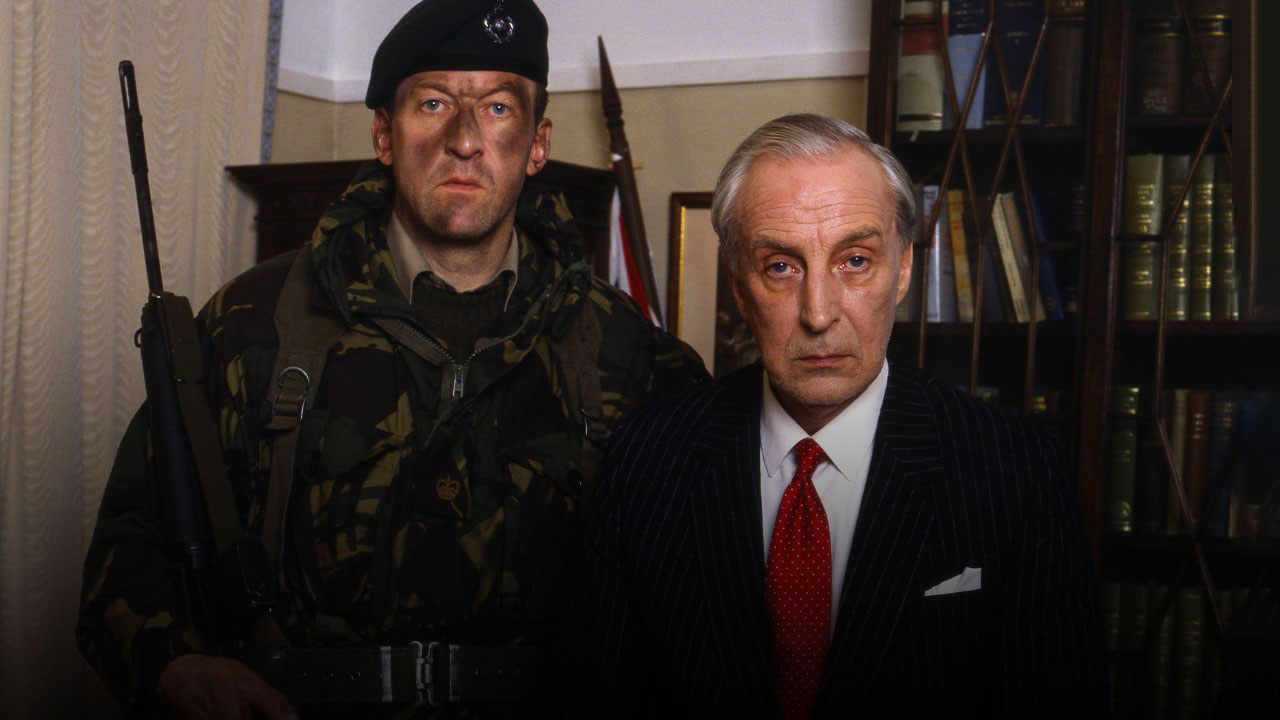 An Ungentlemanly Act Bob Peck Ian Richardson (Picture: BritBox UK and ITV Content Delivery).